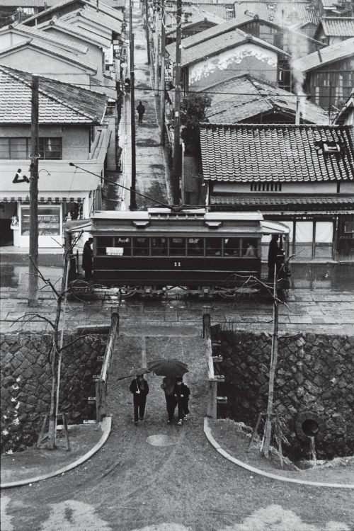 1957年1月2日に撮影した京都市電（日本初の路面電車。通称N電）。今では考えられない静寂が漂う