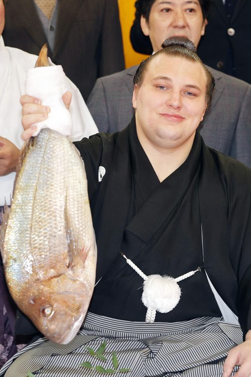 安青錦（写真／共同通信社）