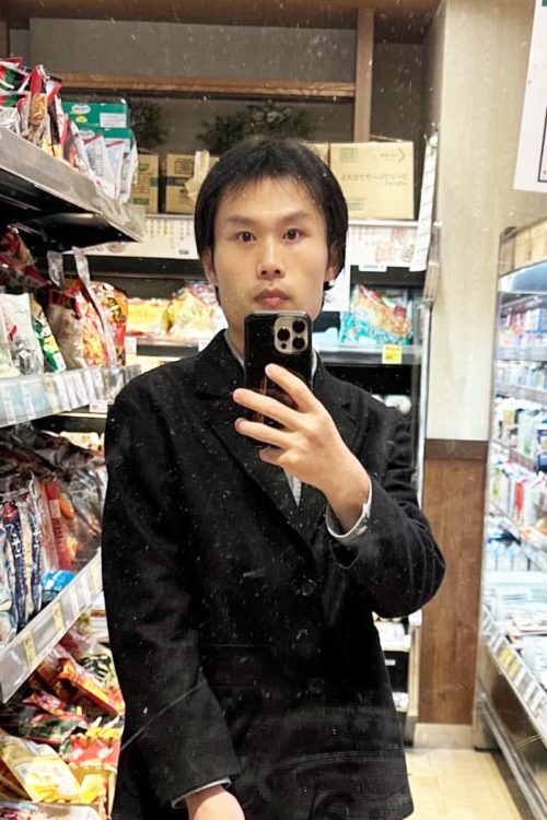 容疑を一部否認している（本人SNSより）