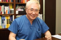 高須院長のスマホが中国領空で異変 FBアイコンが消えた!?