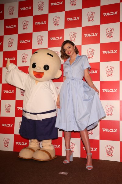 味噌汁飲むとほっとするミランダ カー 私は日本人なのかも Newsポストセブン Part 4 味噌汁飲むとほっとするミランダ カー 私は日本人なのかも Newsポストセブン Part 4