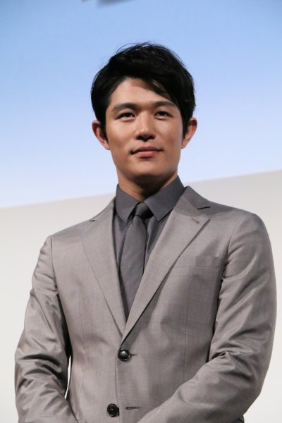 鈴木亮平 井上真央から秘密を明かされあたふたする Newsポストセブン Part 5 鈴木亮平 井上真央から秘密を明かされあたふたする Newsポストセブン Part 5