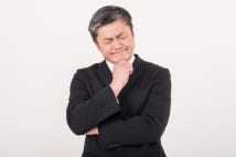 抜け毛と白髪、ダブルで悩む人たちの傾向と対策をレポート!