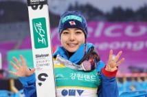 高梨沙羅 「オルチャンメイク」に似ていると韓国で大人気