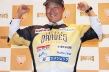 期限は7月末 村田修一を獲得するのはロッテかヤクルトか