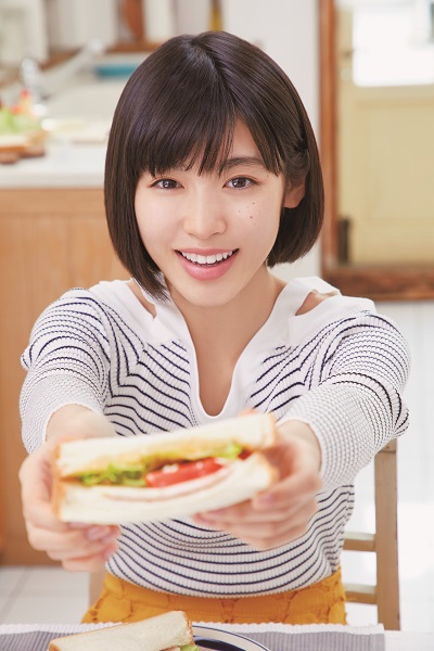 透明感溢れる次世代女優 白石聖の休日デートグラビア Newsポストセブン Part 2
