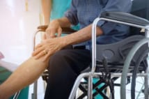 認知症の祖母が病院で骨折!悔やみきれないその理由とは?