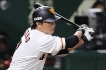 長野久義らベテラン放出は巨人にどんな影響を与えるのか(写真:時事通信フォト)