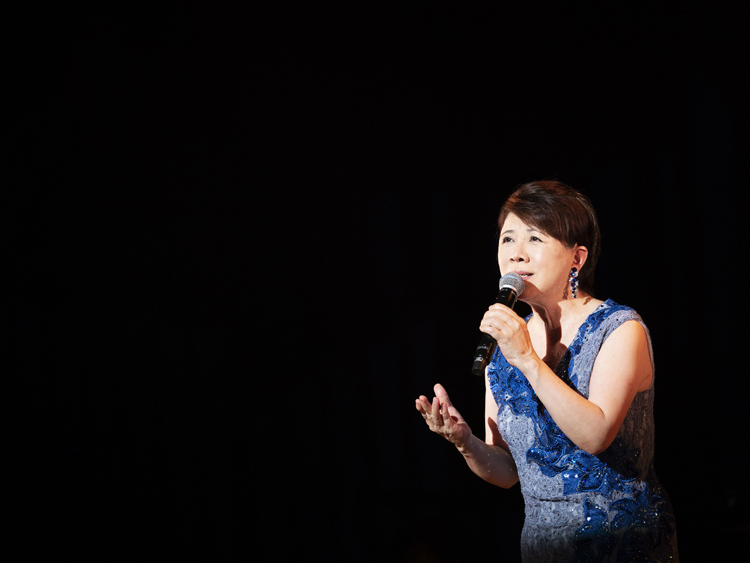 森昌子に密着 コント誕生秘話と 引退は一人で決めました Newsポストセブン Part 4