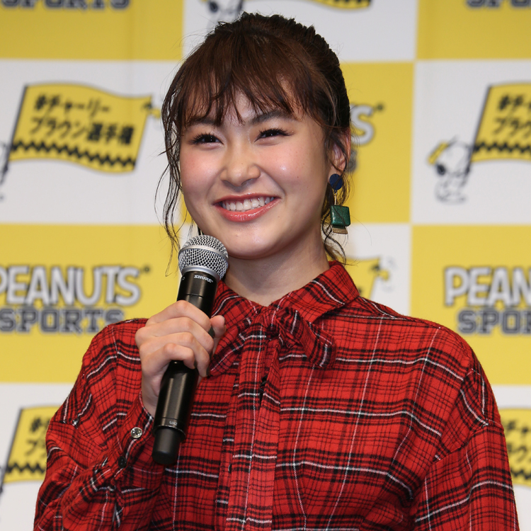 村上佳菜子 バラエティー慣れすぎで浅田真央と共演不可 Newsポストセブン