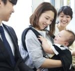 赤ちゃんの電車はいつから乗るのがよい?上手に乗りこなす六つのポイント