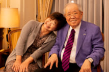 オバ記者が「後がまにいかがですか?」と言うと、「光栄です」とノムさん