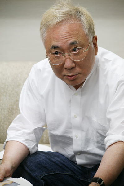 香港のデモについて語る高須院長