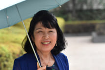 日差しは日傘や帽子で遮断を!