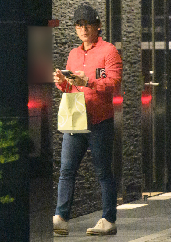 片岡愛之助 藤原紀香夫妻が 魔女 霊能師に傾倒するまで Newsポストセブン Part 2 片岡愛之助 藤原紀香夫妻が 魔女 霊能師に傾倒するまで Newsポストセブン Part 2