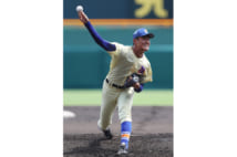 甲子園から「怪物」が消えた夏 先発完投のエース不在に