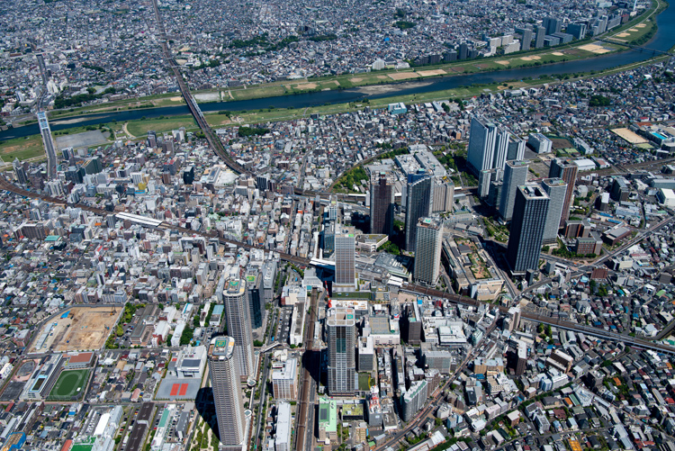 この十数年で急速にタワマンが増えた武蔵小杉（時事通信フォト）