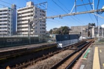 駅に“超近い物件”に住んだ人たちが直面した思わぬ不便