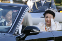 祝賀は「令和」の幕開けを実感させてくれた(時事通信フォト)