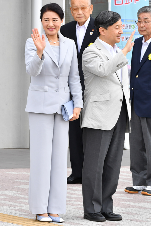 天皇皇后両陛下 平成時代とは異なる 令和流 のお姿 Newsポストセブン 天皇皇后両陛下 平成時代とは異なる 令和流 のお姿 Newsポストセブン