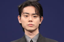 菅田将暉、堀田茜と急接近説浮上 所属事務所の回答は?