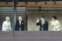 新年一般参賀にて、両陛下と上皇上皇后陛下(撮影/横田紋子)